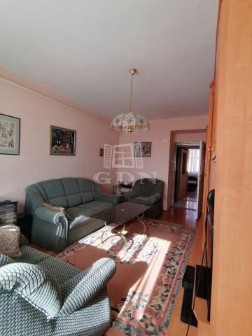 Eladó téglalakás, Szegeden 57.5 M Ft, 2 szobás