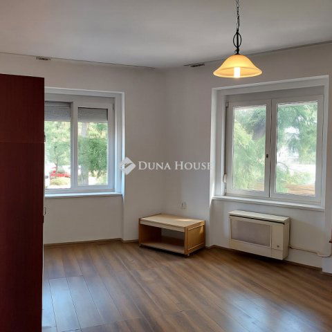 Eladó téglalakás, Budapesten, XIII. kerületben 59.9 M Ft