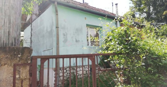Eladó ikerház, Miskolcon, Bellervölgyön 29.9 M Ft, 1 szobás