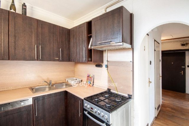 Eladó panellakás, Budapesten, X. kerületben 79.9 M Ft, 3 szobás