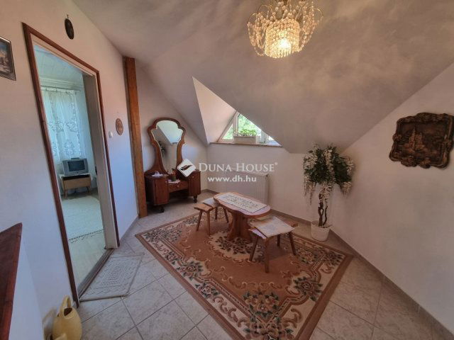 Eladó családi ház, Gárdonyban 148.9 M Ft, 6 szobás