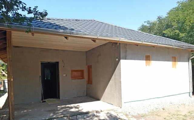 Eladó családi ház, Táborfalván 34.99 M Ft, 2 szobás