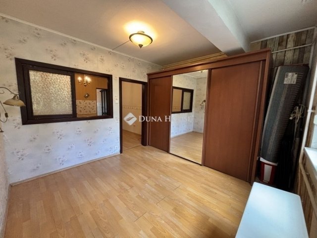 Eladó téglalakás, Budapesten, X. kerületben 52.9 M Ft, 2 szobás