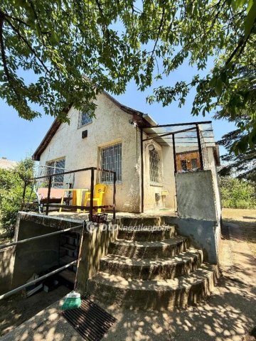 Eladó nyaraló, Nyíregyházán 24.9 M Ft, 2 szobás