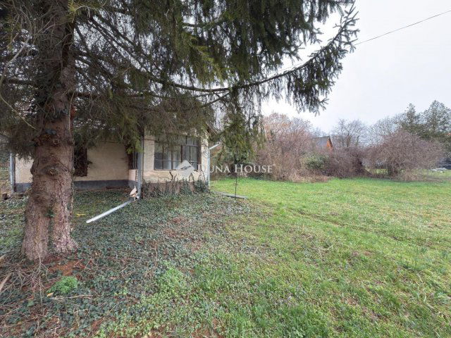 Eladó családi ház, Kisszékelyen 10 M Ft, 1 szobás
