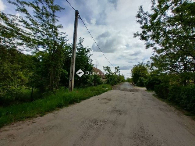 Eladó telek, Baján 14.85 M Ft / költözzbe.hu
