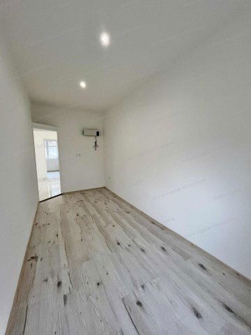 Eladó családi ház, Újszászon 19.9 M Ft, 3+1 szobás