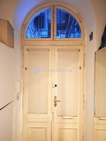 Eladó téglalakás, Budapesten, VII. kerületben, Sajó utcában