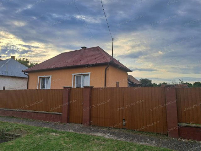 Eladó családi ház, Kállósemjénen 24 M Ft