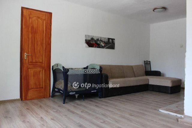 Eladó családi ház, Szolnokon 42 M Ft, 2+1 szobás