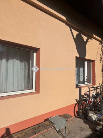 Eladó téglalakás, Mosonmagyaróváron 27.9 M Ft, 2 szobás