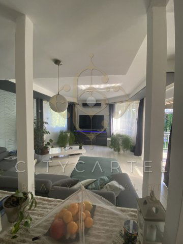 Eladó családi ház, Pilisvörösváron 275 M Ft, 5 szobás