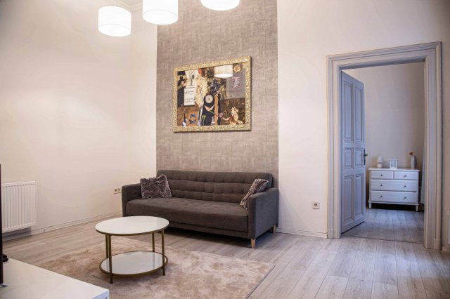 Eladó téglalakás, Budapesten, VI. kerületben 98.5 M Ft, 2 szobás