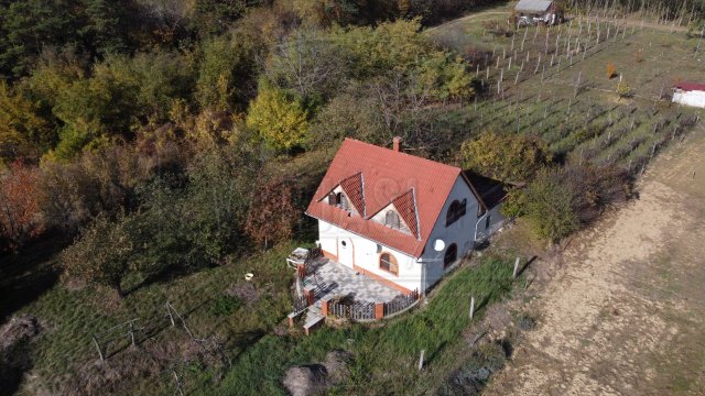 Eladó családi ház, Felsőegerszegen 5.99 M Ft, 3 szobás