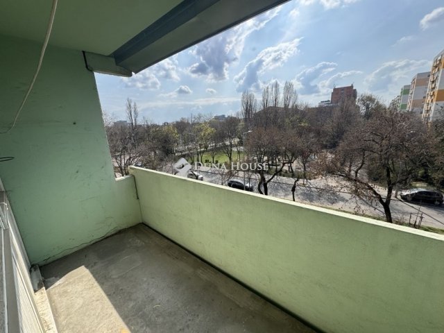 Eladó panellakás, Budapesten, XI. kerületben 55.5 M Ft, 1 szobás