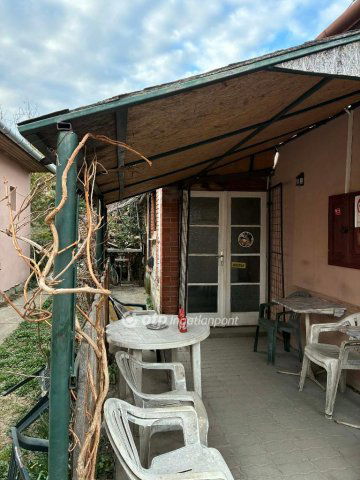 Eladó üzlethelyiség, Sarkadon 12.5 M Ft / költözzbe.hu