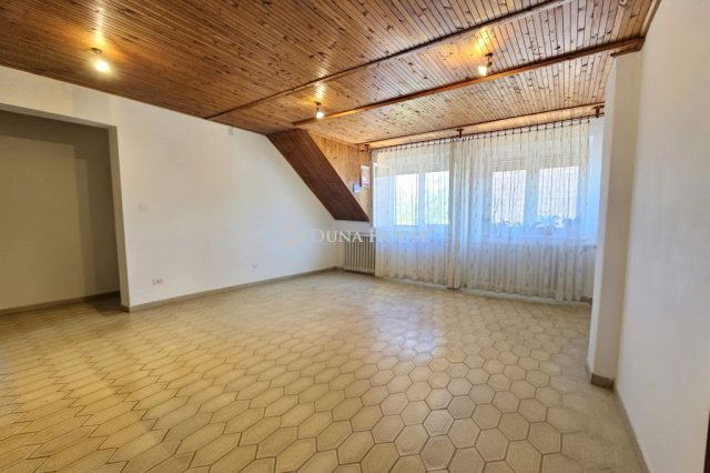 Eladó családi ház, Abdaon, Vasút utcában 78 M Ft, 7 szobás
