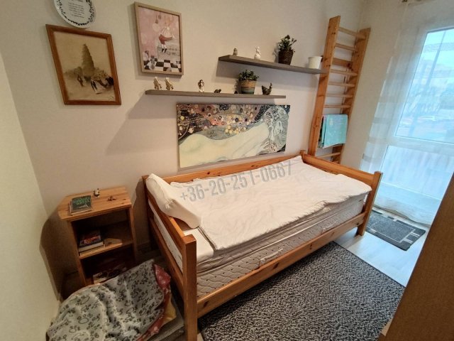 Eladó panellakás, Mohácson 36 M Ft, 2 szobás