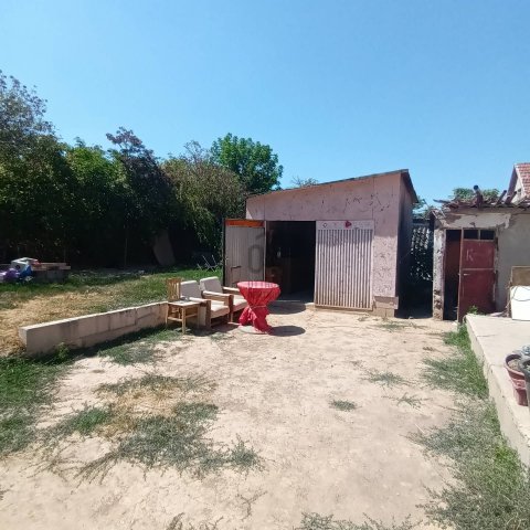 Eladó családi ház, Pándon 30 M Ft, 3 szobás