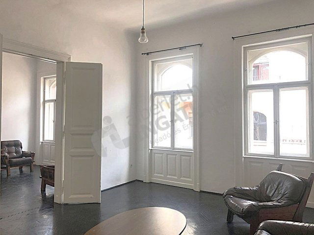 Kiadó téglalakás, albérlet, VII. kerületben, Kertész utcában
