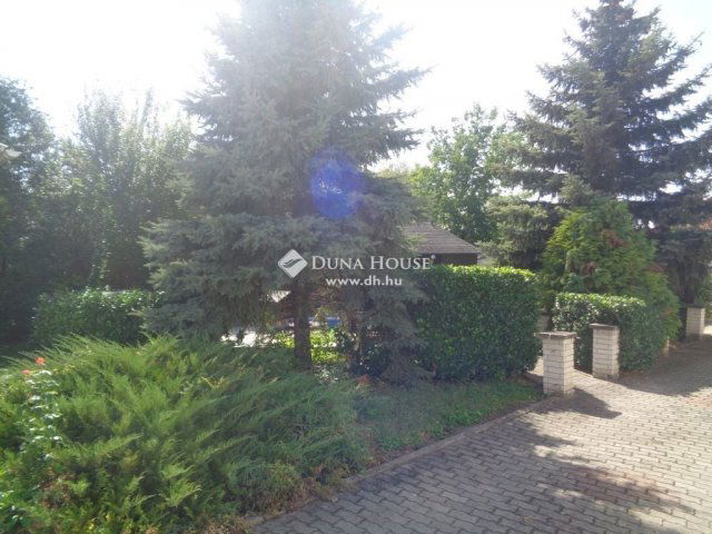 Eladó ikerház, Székesfehérvárott 119.5 M Ft, 4 szobás