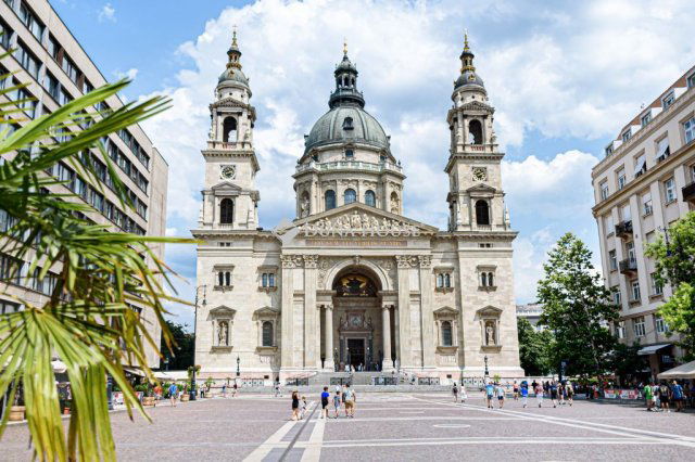 Eladó téglalakás, Budapesten, V. kerületben 359 M Ft, 3 szobás