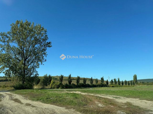 Eladó telek, Egerben 40 M Ft / költözzbe.hu