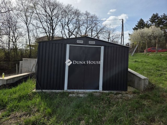 Eladó telek, Pécsett 9.9 M Ft / költözzbe.hu