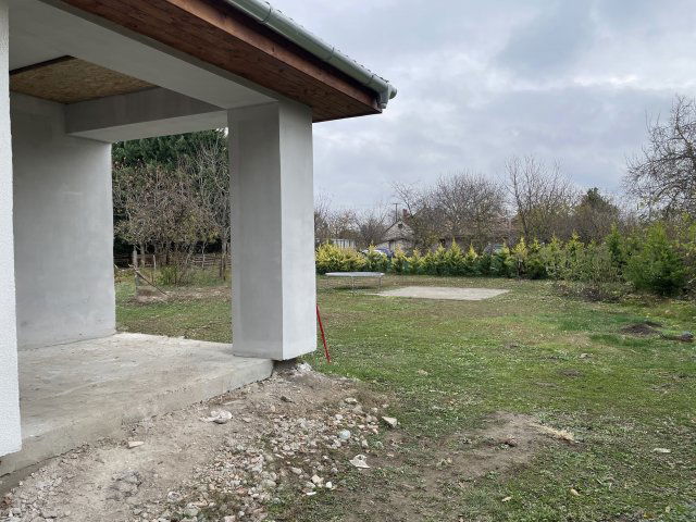 Eladó családi ház, Szigetszentmártonban 78 M Ft, 3 szobás