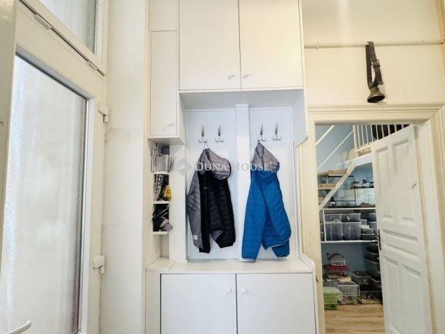 Eladó téglalakás, Budapesten, II. kerületben 126 M Ft, 3 szobás