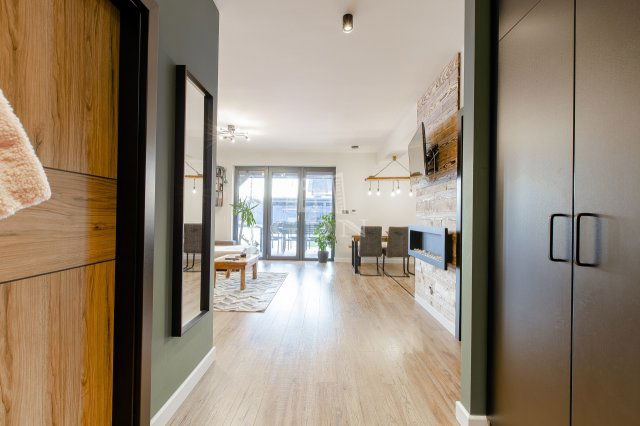 Eladó ikerház, Szadán 184.99 M Ft, 4+1 szobás