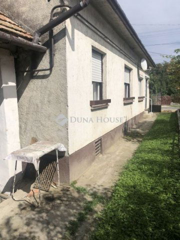 Eladó családi ház, Vajszlón 18 M Ft, 2 szobás