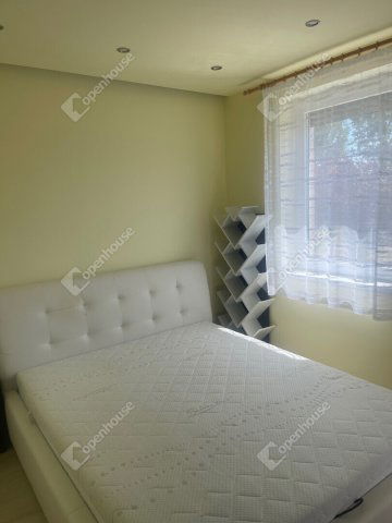 Kiadó téglalakás, albérlet, Győrött 250 E Ft / hó, 3 szobás