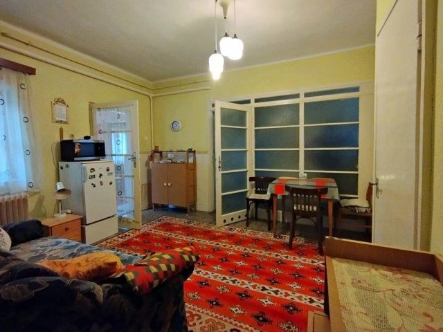 Eladó családi ház, Békéscsabán 38 M Ft, 4 szobás