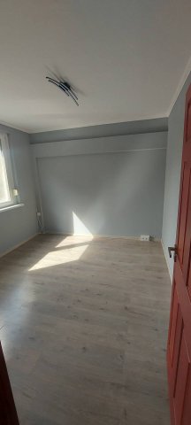 Kiadó téglalakás, albérlet, Tatabányán 230 E Ft / hó