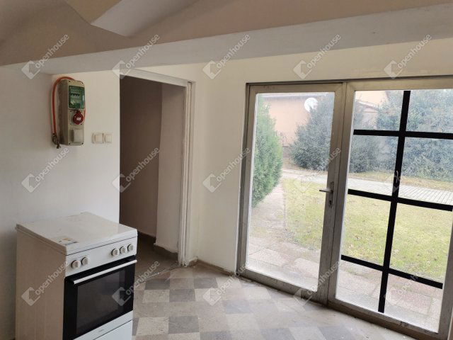 Kiadó családi ház, albérlet, Ácson 550 E Ft / hó, 7 szobás