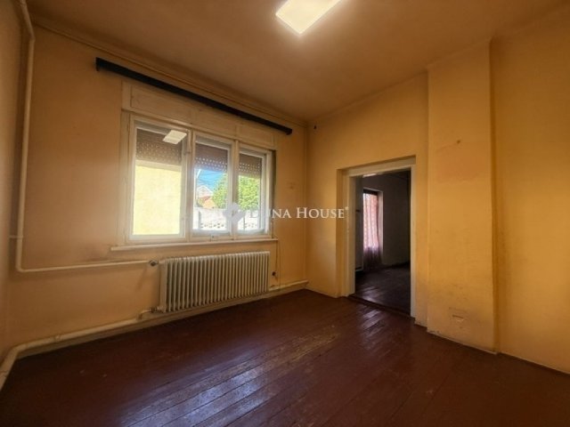 Eladó családi ház, Budapesten, XX. kerületben 65.9 M Ft
