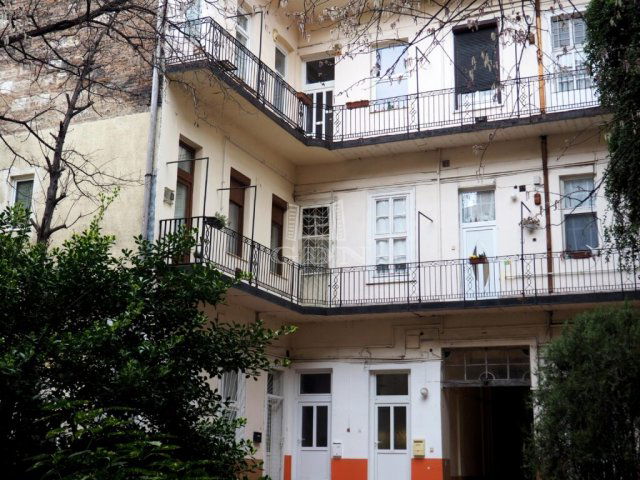 Eladó téglalakás, Budapesten, VIII. kerületben 106.9 M Ft