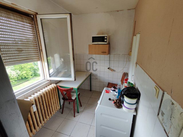 Eladó panellakás, Pétfürdőn 25.9 M Ft, 3 szobás
