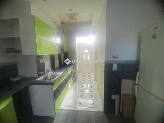 Eladó téglalakás, Budapesten, XXI. kerületben 34 M Ft, 3 szobás