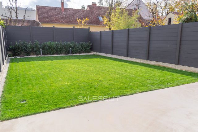 Eladó családi ház, Debrecenben 210 M Ft, 3 szobás