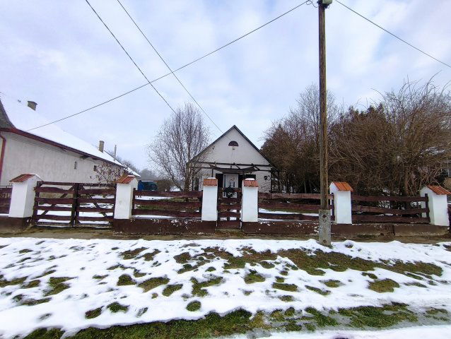 Eladó családi ház, Kocsolán 9 M Ft, 2 szobás