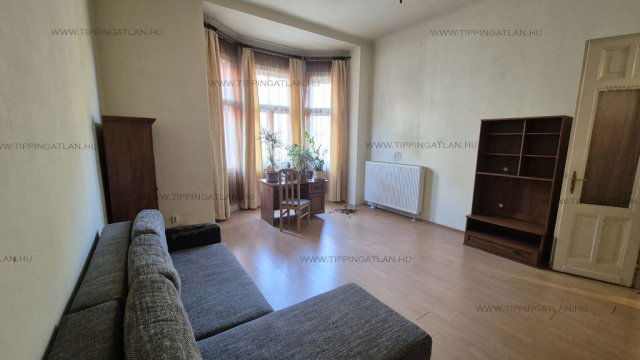 Eladó téglalakás, Budapesten, VI. kerületben, Szondi utcában