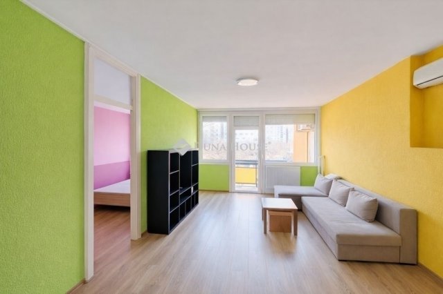 Eladó téglalakás, Budapesten, XX. kerületben 59.9 M Ft, 3 szobás