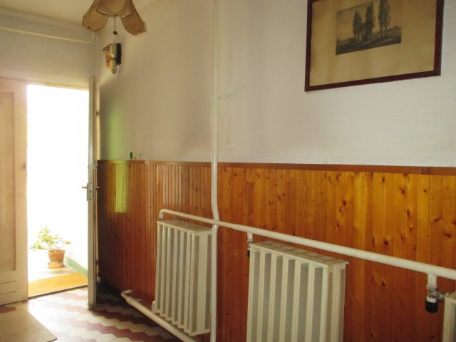 Eladó ikerház, Békéscsabán 27.9 M Ft, 2+2 szobás