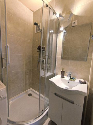 Eladó panellakás, Budapesten, III. kerületben 73.5 M Ft, 2 szobás