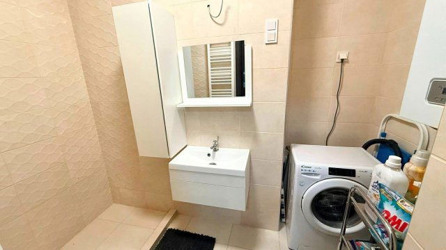 Eladó téglalakás, Nyíregyházán 56.9 M Ft, 1 szobás