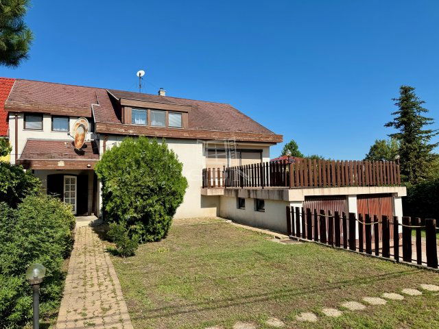 Eladó ikerház, Budapesten, XXII. kerületben 128.25 M Ft, 8 szobás