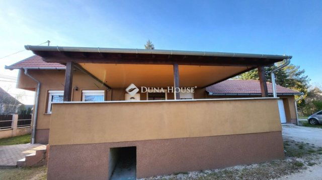 Eladó családi ház, Érden 150 M Ft, 3 szobás