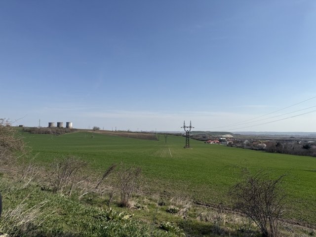 Eladó telek, Várpalotán 250 M Ft / költözzbe.hu